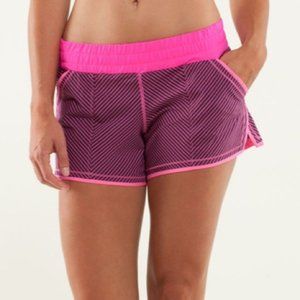 Lululemon Shake & Break Short Raspberry Size 6